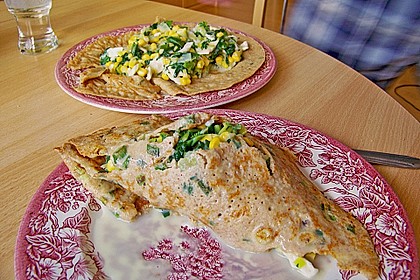 Schalottenpfannekuchen mit Ziegenk&auml;se gef&uuml;llt 1