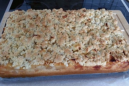 Streusel Apfel Blechkuchen 10