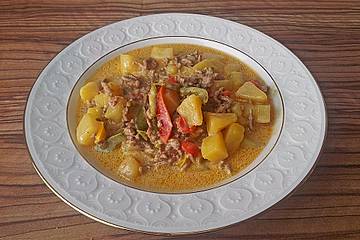 Paprika - Kartoffeltopf mit Hack