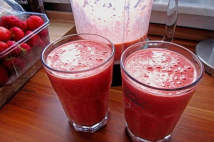 Erdbeershake ohne Milch 2