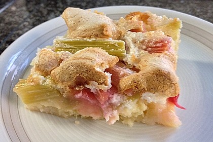 Rhabarberkuchen mit Baiser 1