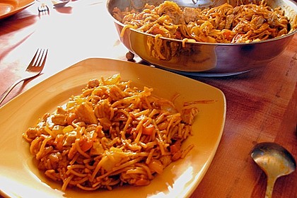 Asiatisch gebratene Nudeln süß - scharf, vegetarisch 29