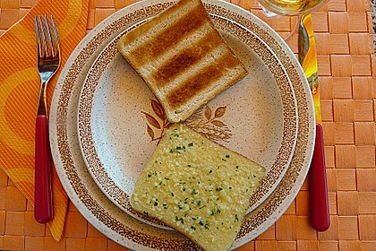 Kr&auml;uter - Knoblauchbrot vom Grill