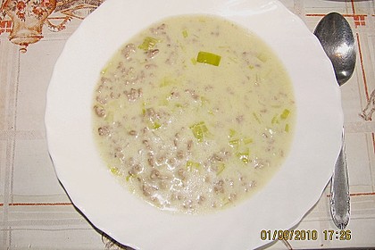 Hack-Käse-Porree-Suppe 4
