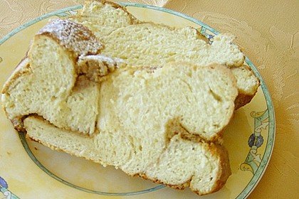 Opas gef&uuml;llter Hefezopf 5