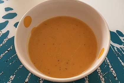 Süßkartoffel–Erdnuss-Suppe 31