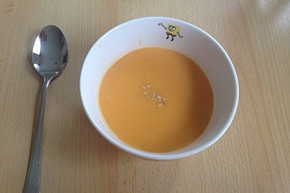 Süßkartoffel–Erdnuss-Suppe 26