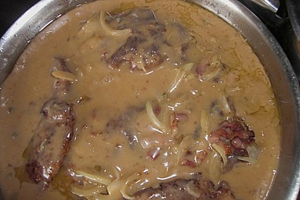 Schweineschnitzel in K&auml;se - Rahm So&szlig;e