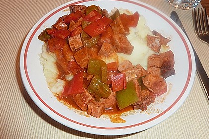 Bayerisches Leberkäs - Gulasch 2