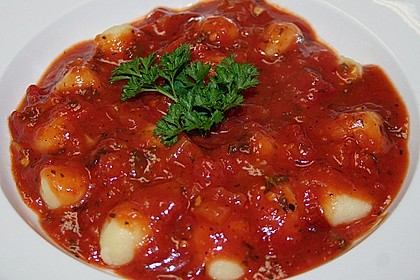 Gnocchi mit Tomatensauce