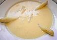 Spargelcremesuppe mit Orange