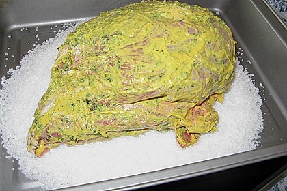Schweinebraten im Salzbett 2
