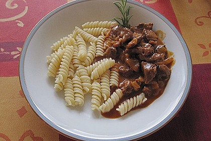 Lammgulasch mit Aceto Balsamico 6