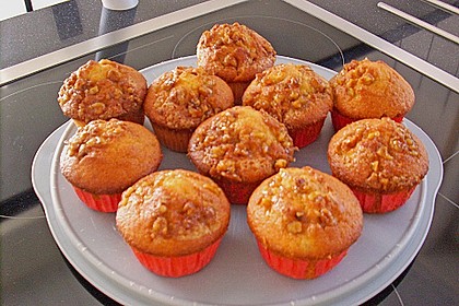 Bananenmuffins mit Walnuss - Topping 24