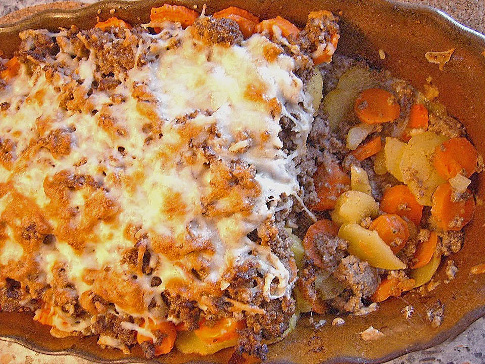 Hackfleisch - Kartoffel - Gemüse - Auflauf (Rezept mit Bild) | Chefkoch.de