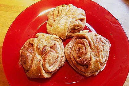 Zimt - Hefe Schnecken 3