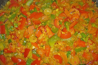 Gem&uuml;sereispfanne mit roten Linsen 4