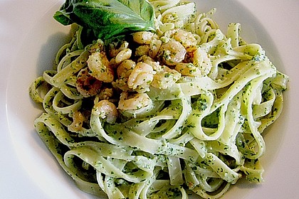 Spaghetti al pesto 1