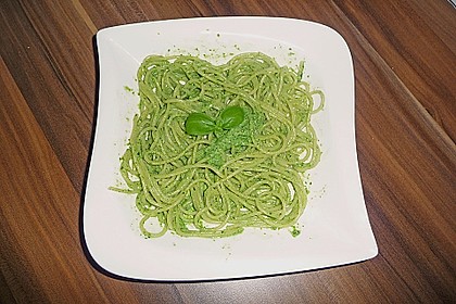 Spaghetti al pesto 3