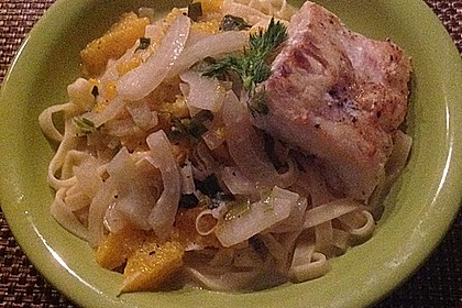 Tagliatelle an Orangen-Fenchel-Sauce mit gebratenen Kabeljaufiletstücken 18