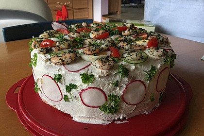 Festliche Sandwichtorte
