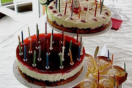 Rotkäppchen Torte 30