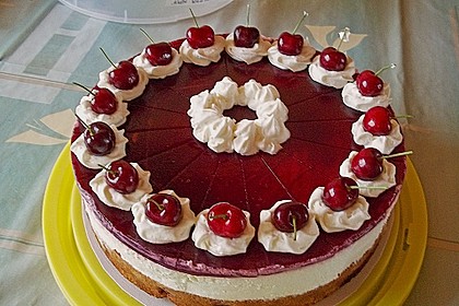 Rotkäppchen Torte 2