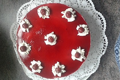 Rotkäppchen Torte 35