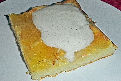 Apfelpfannkuchen mit Honigsauce 4