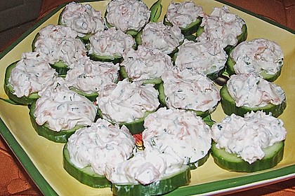 Gurken-Lachs-Häppchen 15