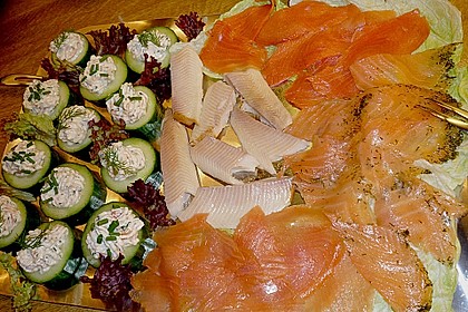 Gurken-Lachs-Häppchen 13