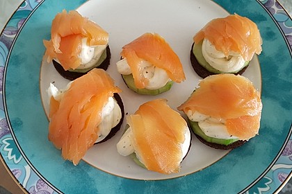 Gurken-Lachs-Häppchen 14