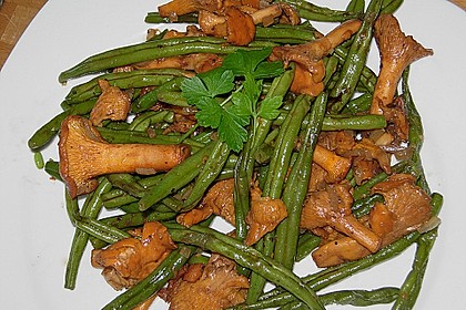 Grüner Bohnen-Pfifferling-Salat
