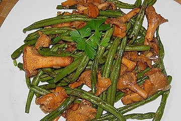 Grüner Bohnen-Pfifferling-Salat