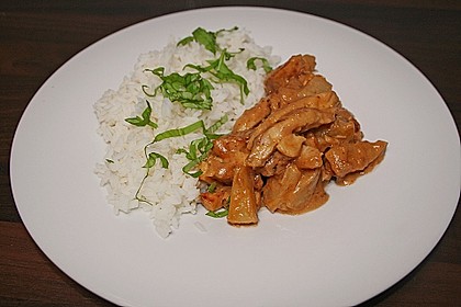 Afrikanischer Erdnusstopf 33