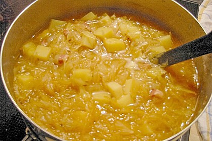 Szegediner Sauerkrautsuppe 1