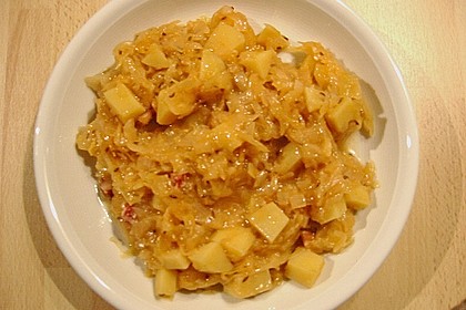 Szegediner Sauerkrautsuppe