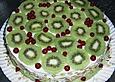 Kiwi - Torte mit Erdbeeren