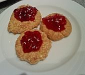 Himbeer-Mandel-Kekse (Bild)