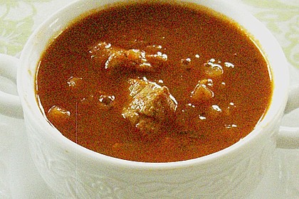 Echte Gulaschsuppe 9