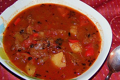 Echte Gulaschsuppe 12