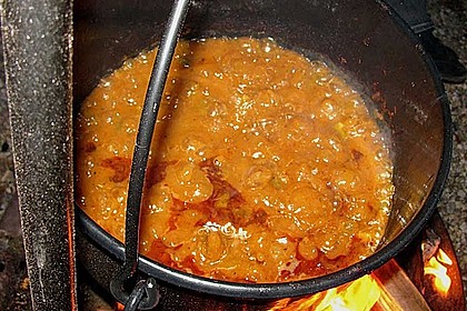 Echte Gulaschsuppe 14
