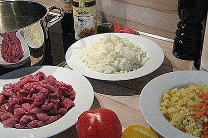Echte Gulaschsuppe 22