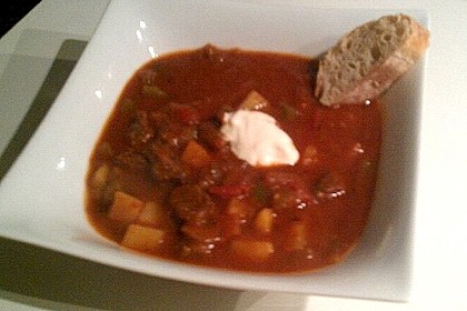 Echte Gulaschsuppe 43