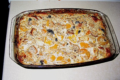 Brotauflauf mit Mohn und Aprikosen 2