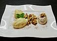 Mango - Mousse mit Walnusseis und karamellisierten Waln&uuml;ssen
