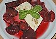 Walnu&szlig; - Parfait mit Pflaumenso&szlig;e