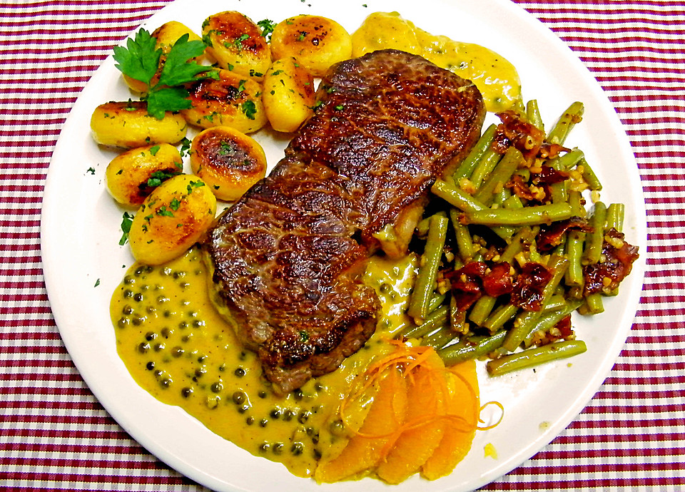 Rumpsteak in Orangen - Pfeffer - Sauce (Rezept mit Bild) | Chefkoch.de
