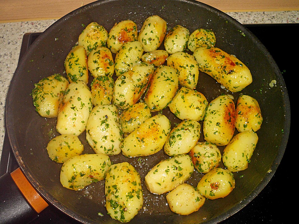 Petersilienkartoffeln (neue Kartoffeln) (Rezept Mit Bild) | Chefkoch.de