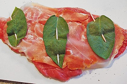 Kalbsschnitzel mit Schinken und Salbei 7